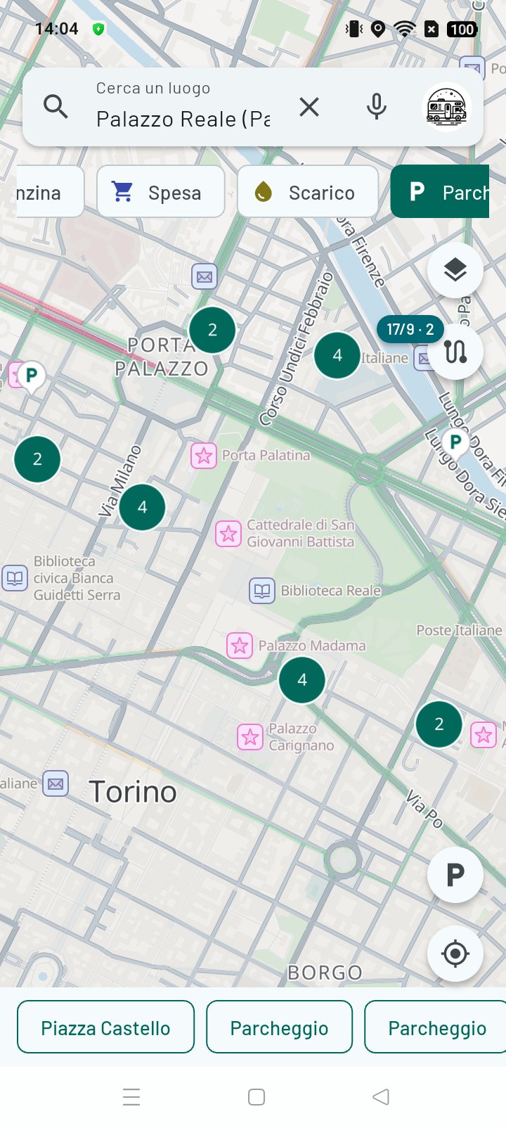 La mappa di CampeRino con il filtro Parcheggi acceso: i venti parcheggi più vicini, raggruppati dove sono fitti